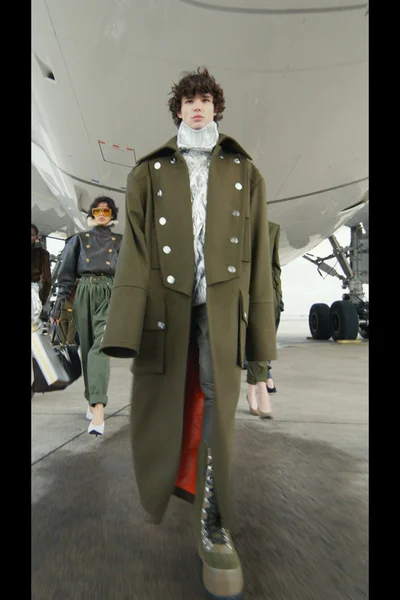 Look 6